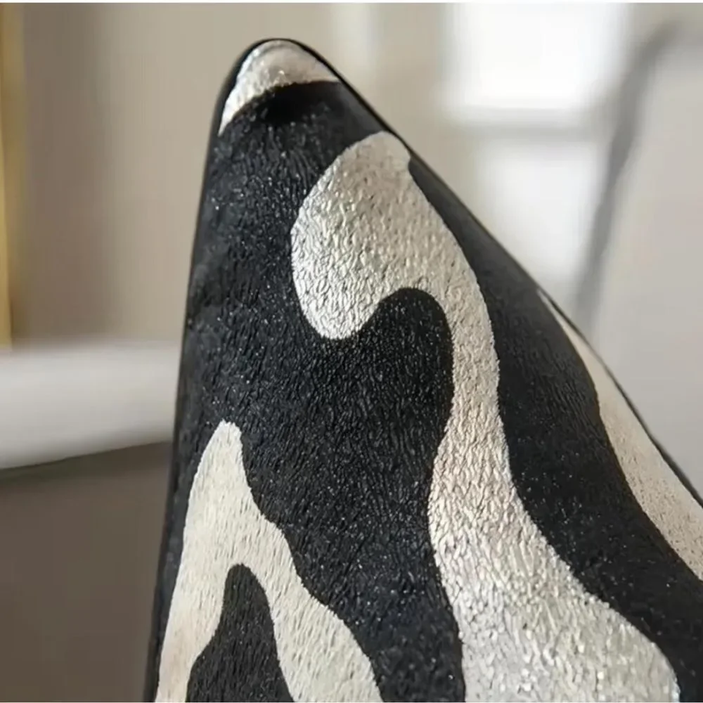 🆕 ZG Style Zebra Pillow Cover Sham Animal Print Euro Square 24” Modern Glam NEW